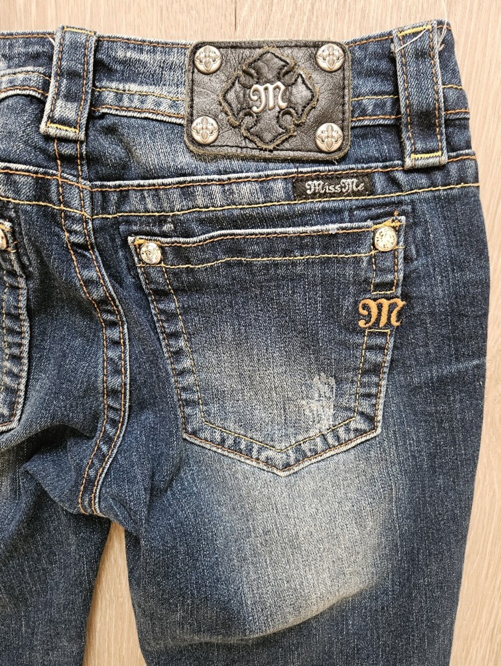 Miss Me Women’s Dark Wash Blue Skinny Jeans - Picture 6 of 6
